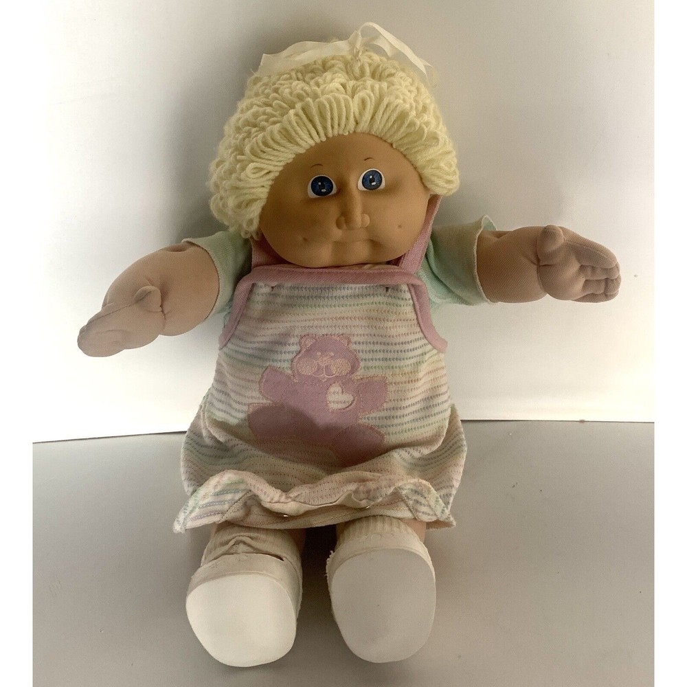 Vintage Cabbage Patch Kid Doll Xavier Roberts Girl with Blond Hair 1978, 1982